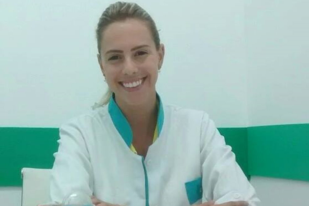Dra. Renata Mendes